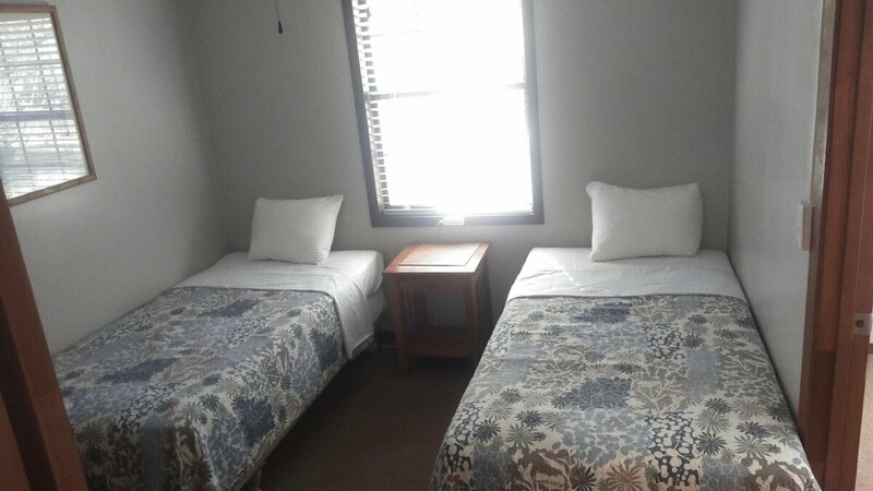 Bedroom #2 with 2 twin size Beds 