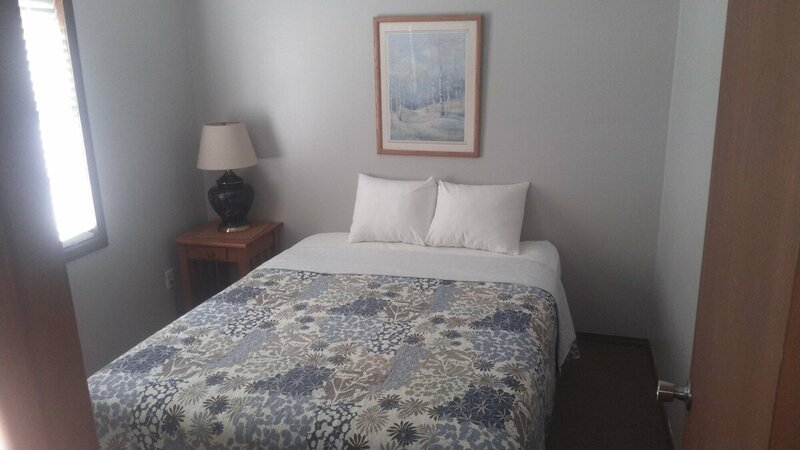 Bedroom #1 Queen Size Bed