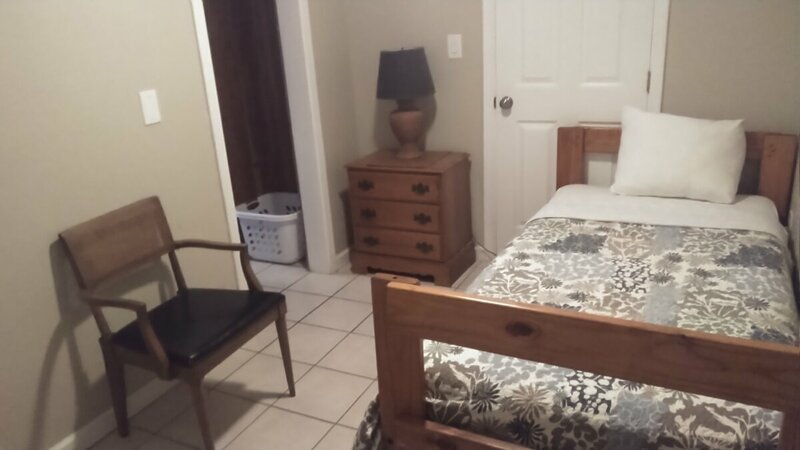 Bedroom #2 with 2 twin size Beds 