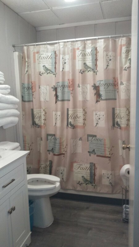 Bathroom #1 Full size Tub/Shower