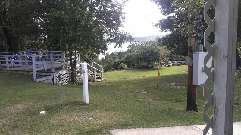 #6 Private patio w Lake View